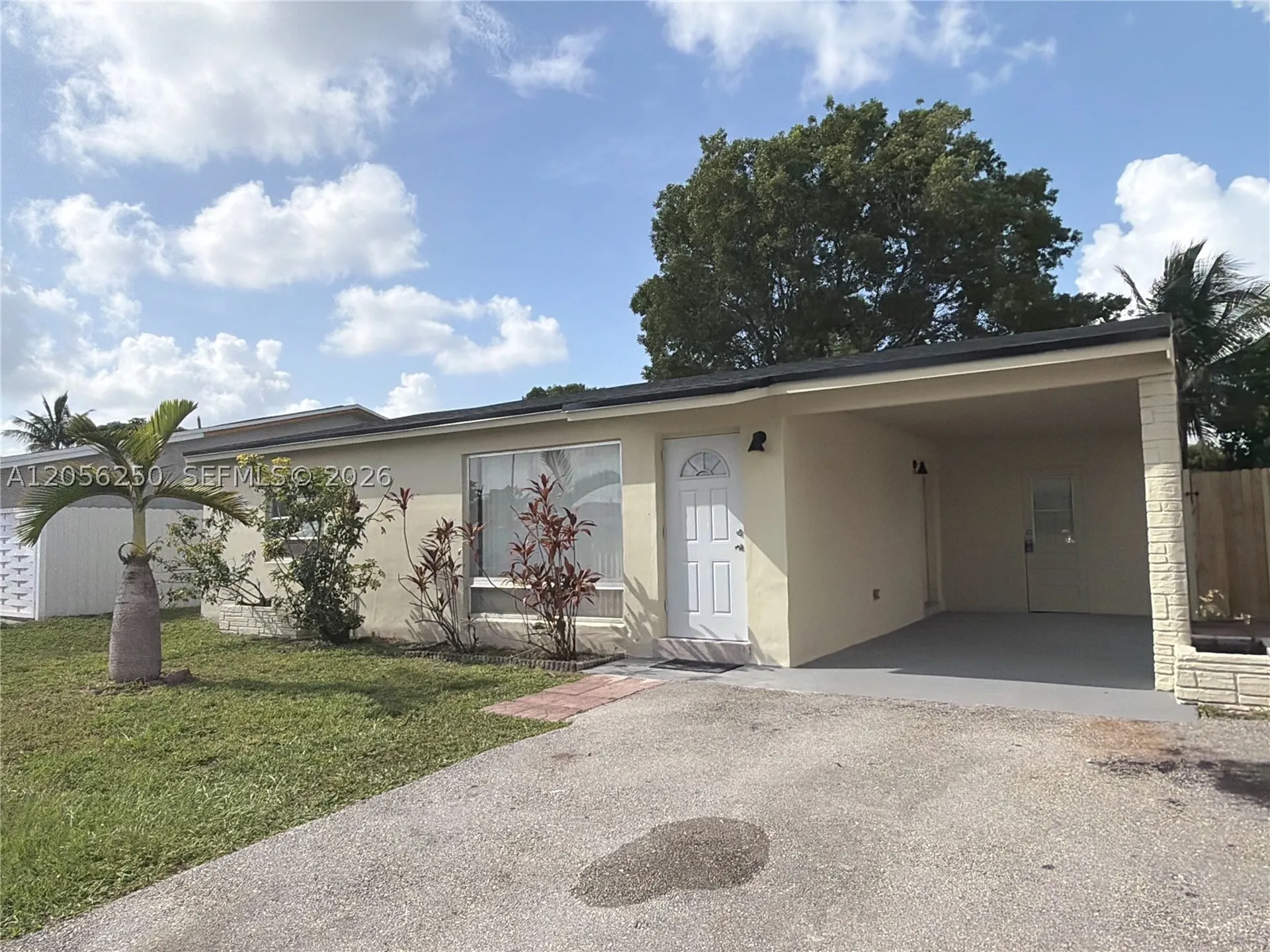 4940 SW 18th Street Fort Lauderdale FL 33317