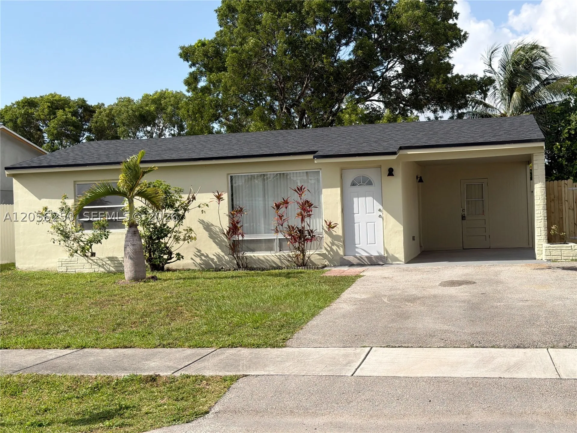 4940 SW 18th Street Fort Lauderdale FL 33317