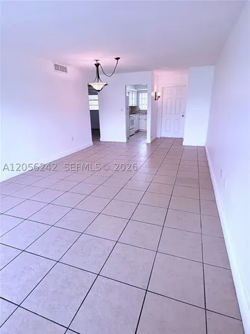 7348 SW 82nd Street Miami FL 33143