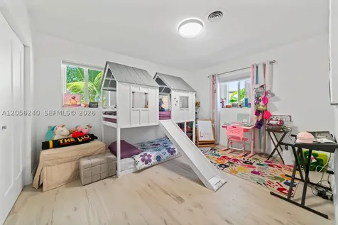 930 NE 182nd Terrace North Miami Beach FL 33162