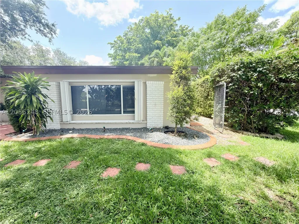 9160 SW 73rd Street Miami FL 33173