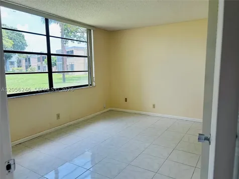 7355 NW 18th Street Margate FL 33063