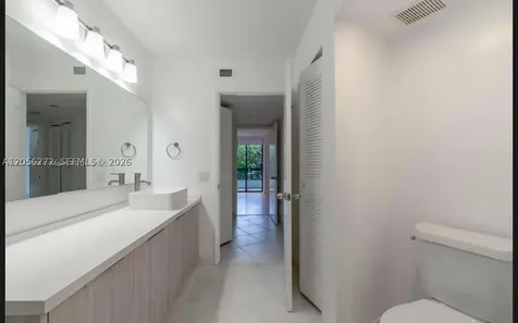 19101 NE 36th Court Aventura FL 33180