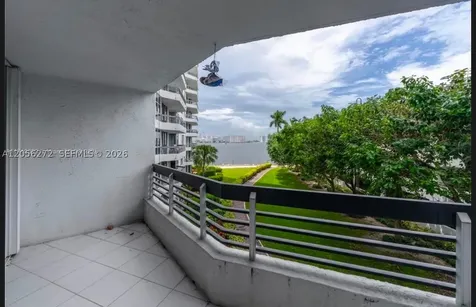 19101 NE 36th Court Aventura FL 33180