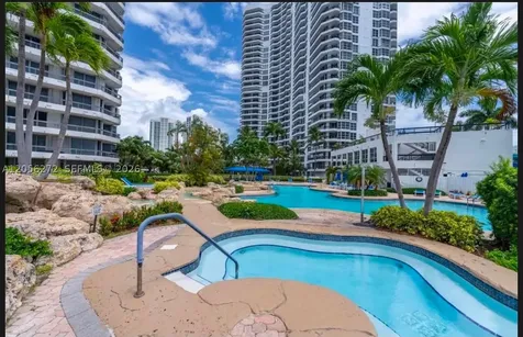19101 NE 36th Court Aventura FL 33180