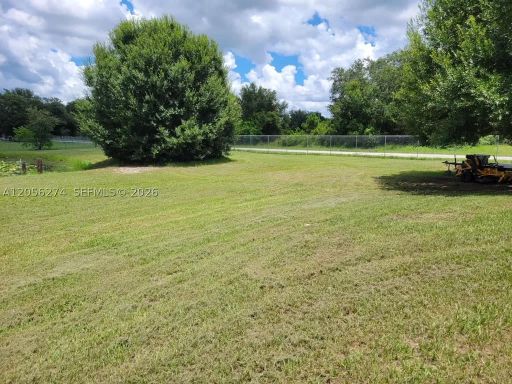 369 Horse Club Avenue Other City - In The State Of Florida FL 33440