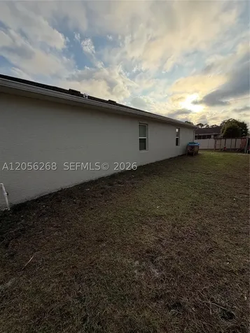 383 Hanford Road SW Palm Bay FL 32809