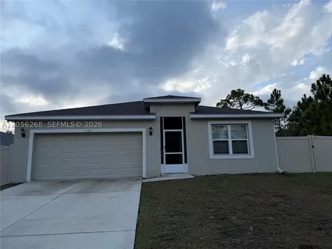 383 Hanford Road SW Palm Bay FL 32809