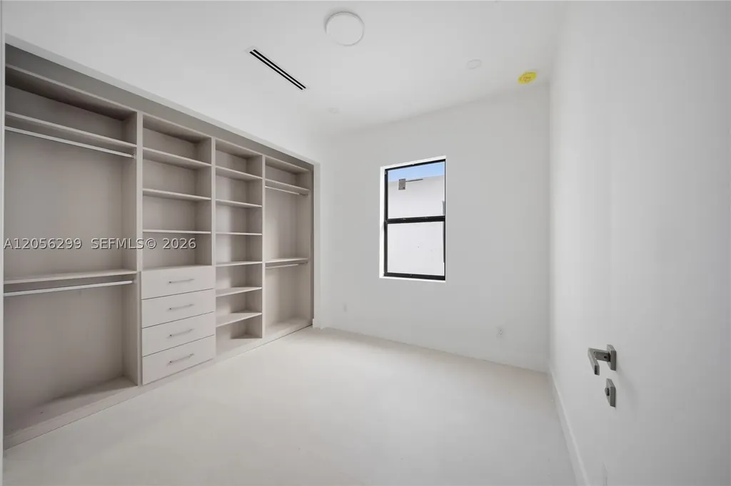 17 SE 12th Avenue Fort Lauderdale FL 33301