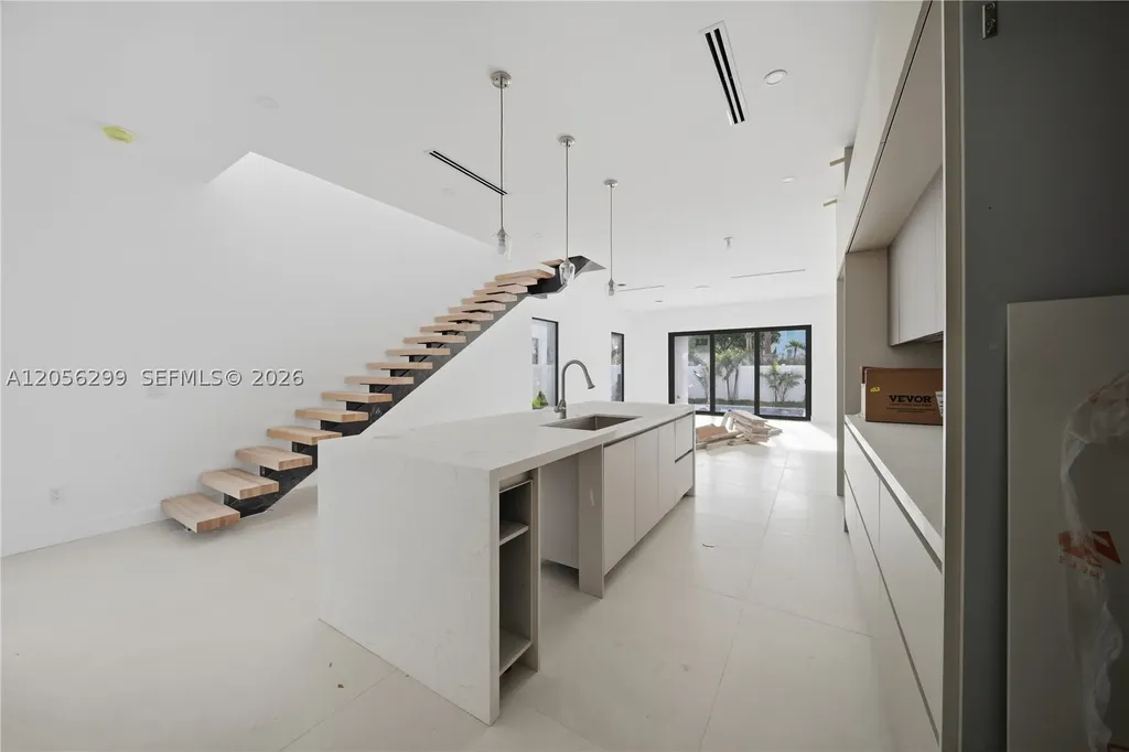 17 SE 12th Avenue Fort Lauderdale FL 33301