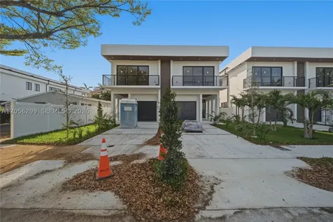 17 SE 12th Avenue Fort Lauderdale FL 33301