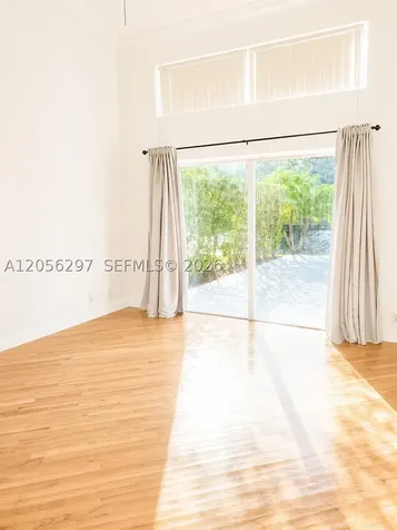 569 Spinnaker Weston FL 33326