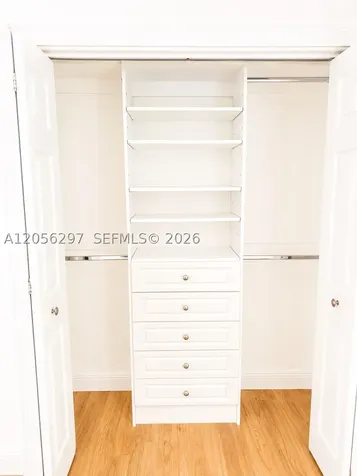 569 Spinnaker Weston FL 33326