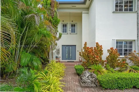 3654 SW 150th Court Miami FL 33185