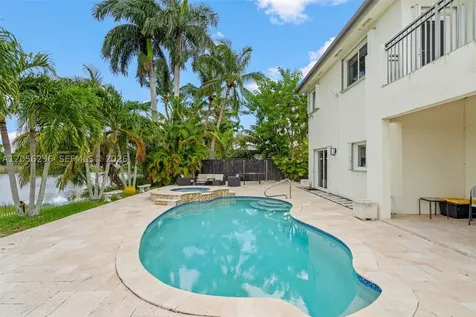 3654 SW 150th Court Miami FL 33185