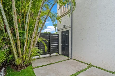 3654 SW 150th Court Miami FL 33185
