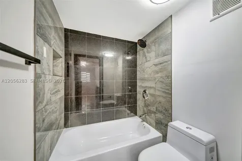 1900 Meridian Avenue Miami Beach FL 33139