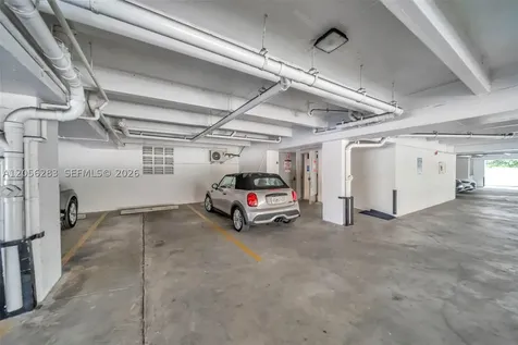 1900 Meridian Avenue Miami Beach FL 33139
