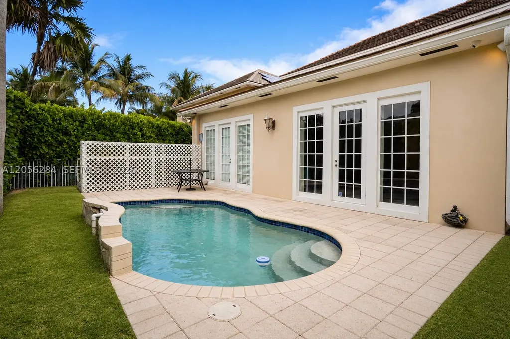 1327 SW 21st Court Fort Lauderdale FL 33315