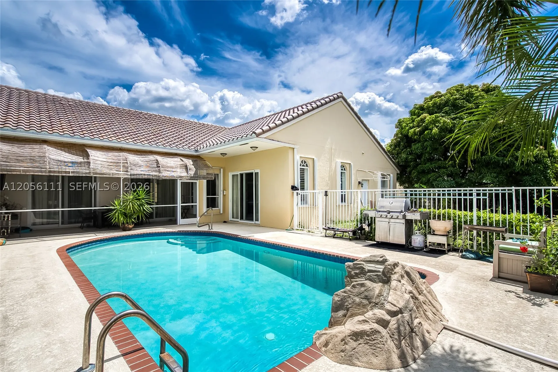 5449 White Sands Cove Lake Worth FL 33467