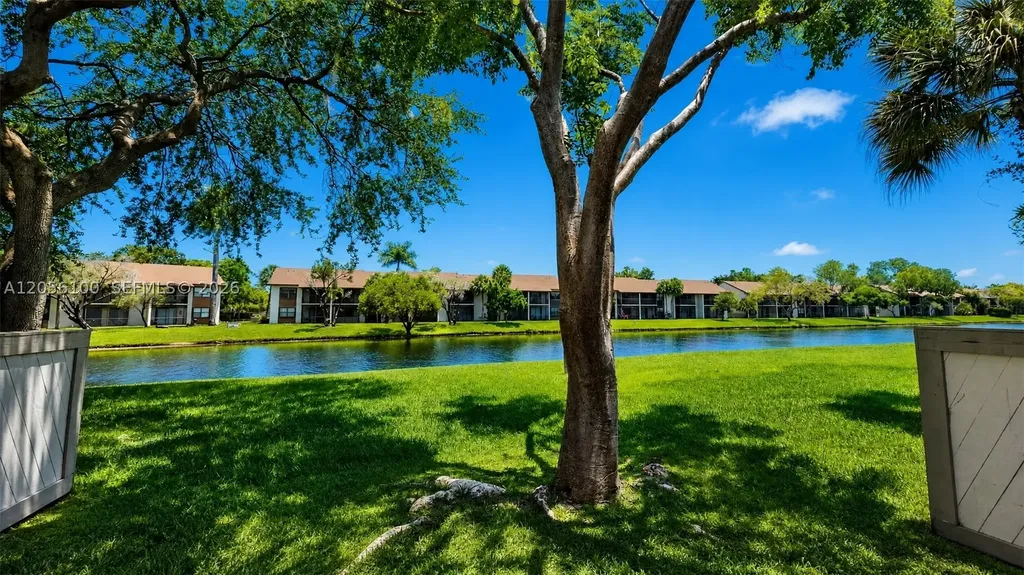 9821 NW 37th Street Sunrise FL 33351