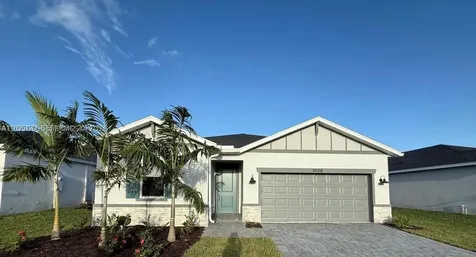 9008 Dahlia Circle Port St. Lucie FL 34986