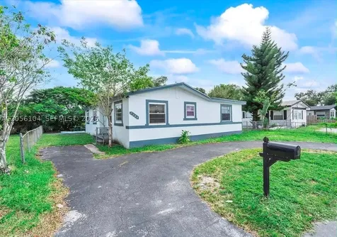 2300 NW NW 31st Avenue Lauderdale Lakes FL 33311