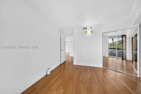 3600 Mystic Pointe Drive Aventura FL 33180