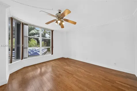 3600 Mystic Pointe Drive Aventura FL 33180