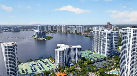 3600 Mystic Pointe Drive Aventura FL 33180