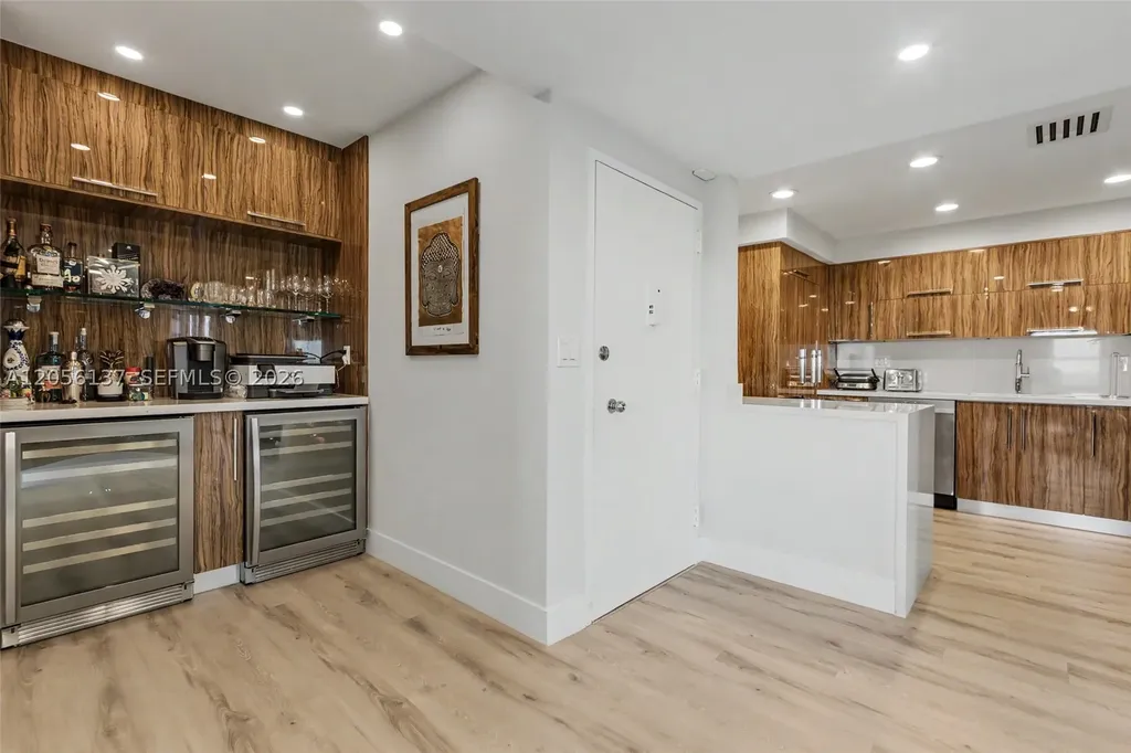 500 Bayview Drive Sunny Isles Beach FL 33160