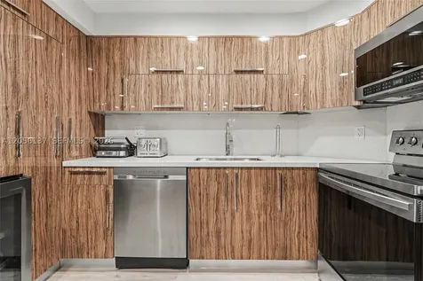 500 Bayview Drive Sunny Isles Beach FL 33160
