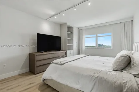 500 Bayview Drive Sunny Isles Beach FL 33160