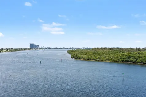 500 Bayview Drive Sunny Isles Beach FL 33160