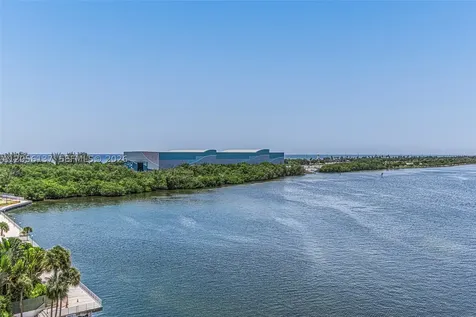 500 Bayview Drive Sunny Isles Beach FL 33160