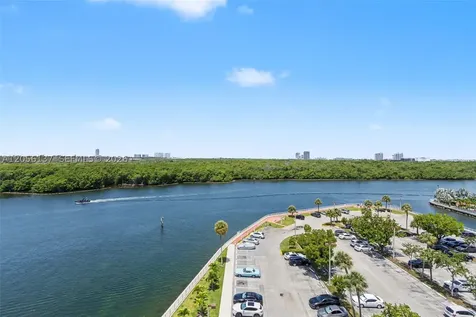 500 Bayview Drive Sunny Isles Beach FL 33160