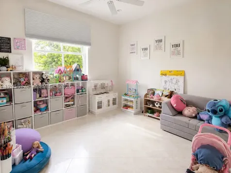 4415 E Whitewater Avenue Weston FL 33332