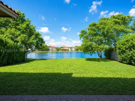 4415 E Whitewater Avenue Weston FL 33332