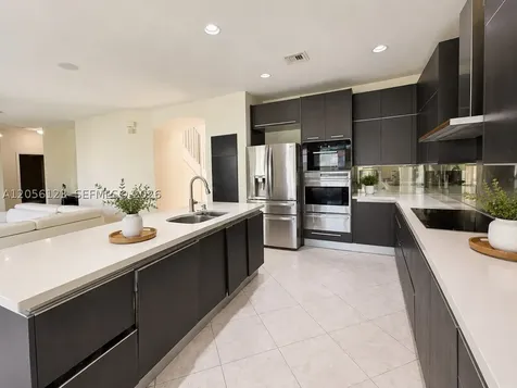 4415 E Whitewater Avenue Weston FL 33332