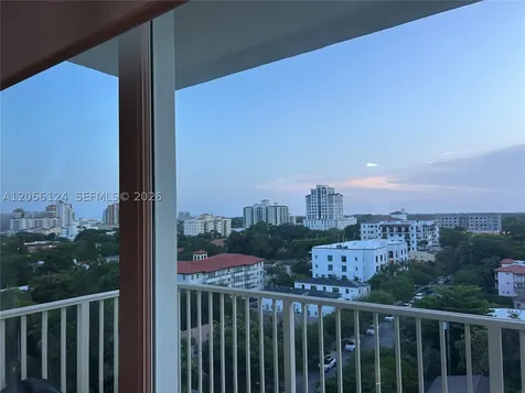 987 SW 37th Avenue Coral Gables FL 33135