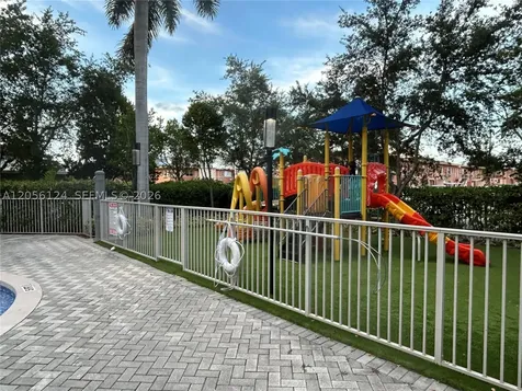 987 SW 37th Avenue Coral Gables FL 33135