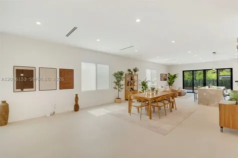 3011 SW 27th Street Miami FL 33133
