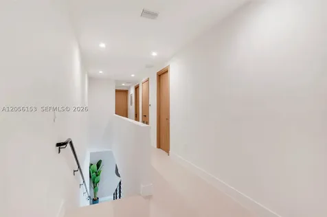 3011 SW 27th Street Miami FL 33133
