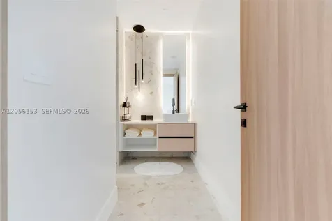 3011 SW 27th Street Miami FL 33133