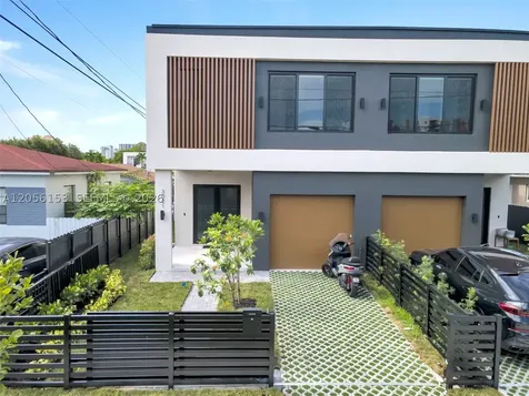 3011 SW 27th Street Miami FL 33133