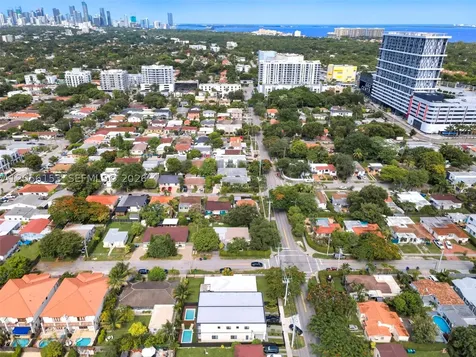 3011 SW 27th Street Miami FL 33133
