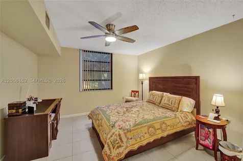1713 Whitehall Drive Davie FL 33324