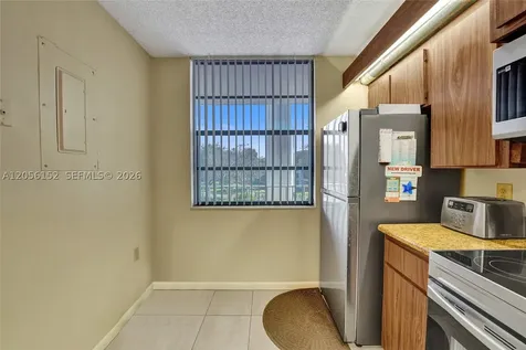 1713 Whitehall Drive Davie FL 33324
