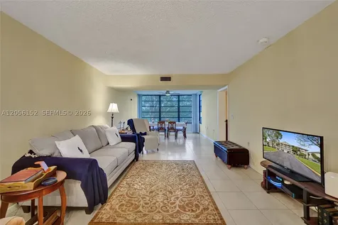 1713 Whitehall Drive Davie FL 33324