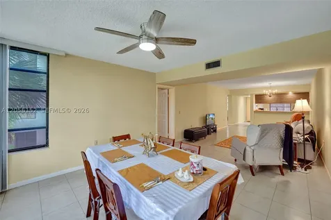 1713 Whitehall Drive Davie FL 33324